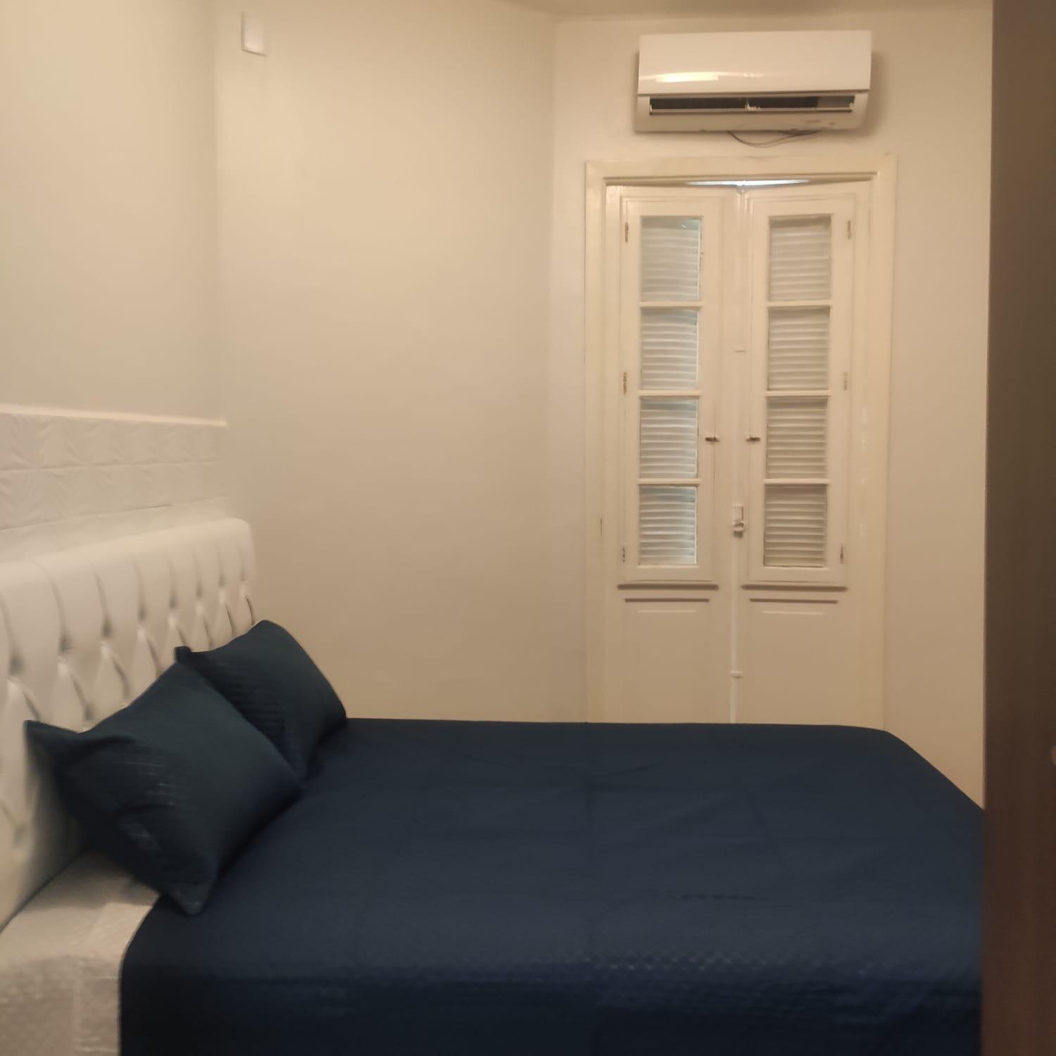 Apto Copacabana Na Quadra Da Apartamento